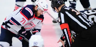 ВХЛ. Захар Польшаков поучаствовал в победе «Кристалла» над «АКМ»