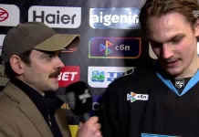 Видео: Антон Лапенко взял флеш-интервью у Егора Борикова во время матча с «Локомотивом»