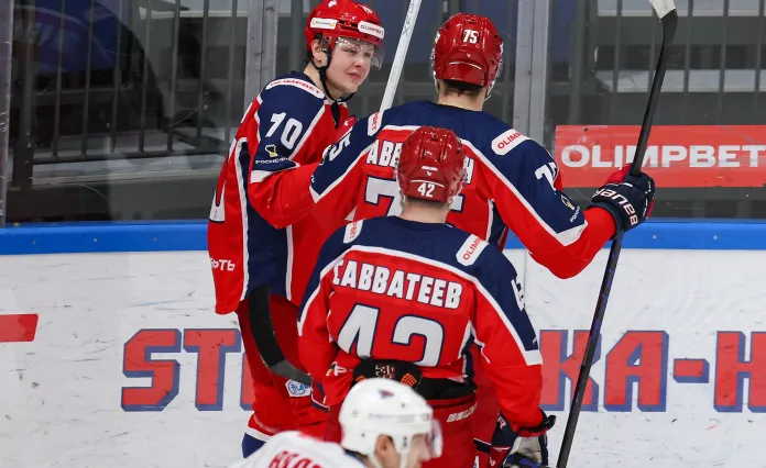 ВХЛ. Два очка Янченко, голы Демидовича и Полищука, ассист Гаврилова – статистика белорусов 13 февраля