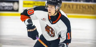 CHL. Брызгалов забросил шайбу и нанес 9 бросков, Карабаев набрал второе очко — статистика белорусов 14 февраля