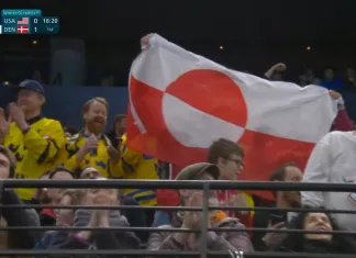 Скандал на хоккейном турнире ОИ-2026: фанатам запретили флаг Гренландии в матче Дания – США