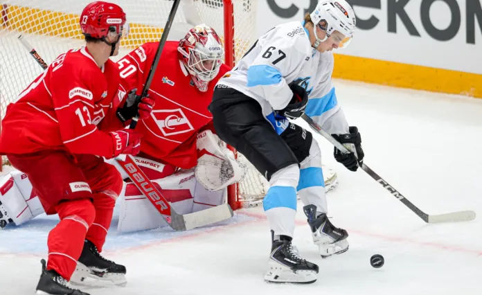 Минское «Динамо» отыгралось с 1:3 в третьем периоде, но уступило в гостях «Спартаку»