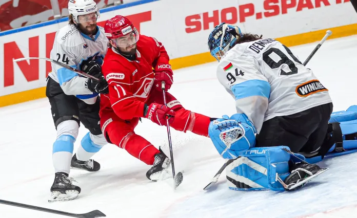 Павел Сучков: Всем романтики, а Минску — удачи в битве за Кубок!