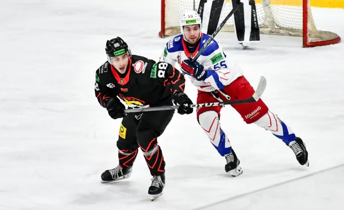 Хет-трик Артема Дидковского помог «Славутичу» уверенно обыграть «Гомель»