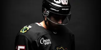 Белорусский хоккеист «Чикаго» тренируется с командой в качестве седьмого игрока обороны