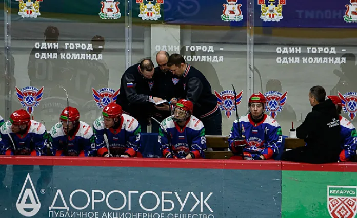 Александр Усенко – о работе с братом Иваном: Мы можем иногда поспорить с ним, иногда даже на повышенных тонах