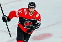 ВХЛ. Кодола забросил 10-ю шайбу, Грищенко совершил 27 сейвов в победном матче «Кристалла» – статистика белорусов 22 февраля