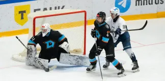 «Динамо-Шинник» упустил победу в основное время и по буллитам уступил «Динамо СПб»