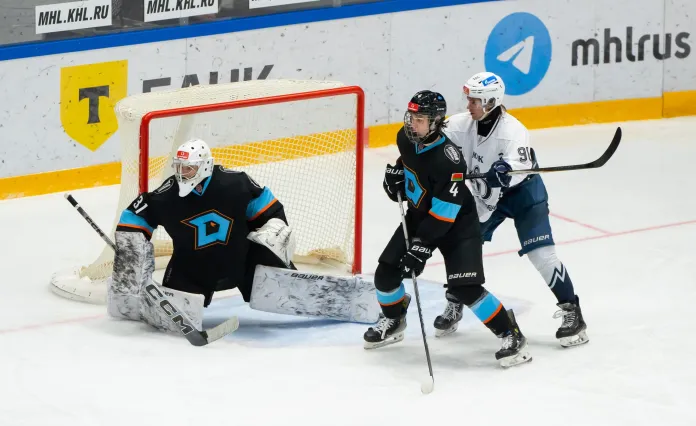 «Динамо-Шинник» попробует взять реванш у «Динамо СПб» в заключительном матче домашней серии. Трансляция