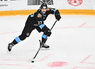 Защитник минского «Динамо» вернулся из лазарета, Протасы забросили 20-е шайбы в сезоне, «Динамо-Шинник» уступил в горячем дерби – все за вчера