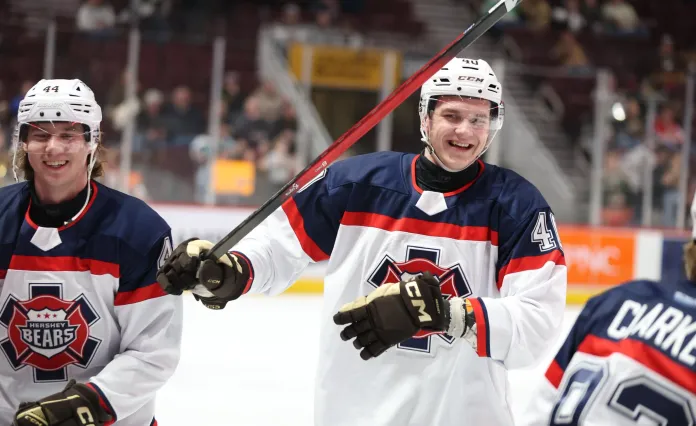 АХЛ. Илья Протас забил и отдал, Колячонок сыграл в первой паре — статистика белорусов 28 февраля