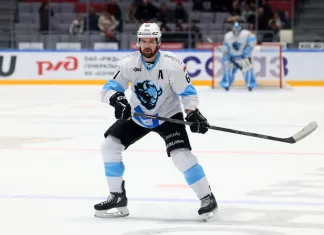 «Позор хоккея»: Алексей Шевченко обвинил защитника минского «Динамо» Уэлле в симуляции