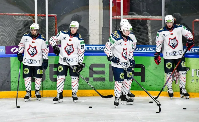 Дубль Максима Ускова принес «Металлургу» победу в Полесском дерби