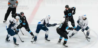 «Эмоции кипели»: Эксперты разобрали массовую драку в МХЛ с участием «Динамо-Шинника»