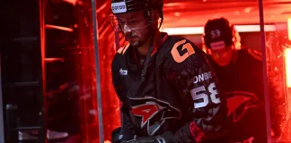 «Авангард» продлил контракт с Максимом Лажуа на один сезон