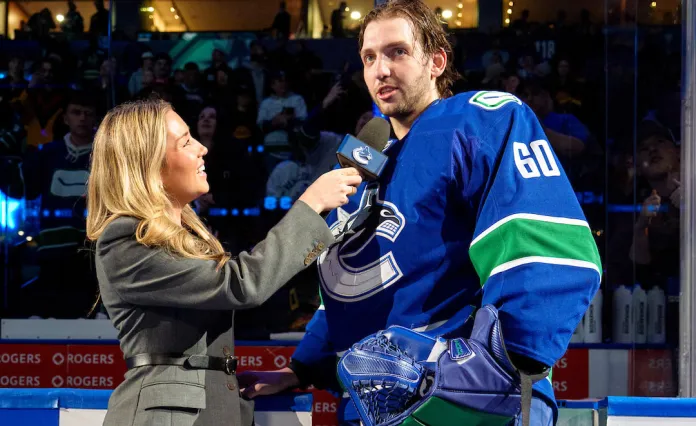 «Ванкувер» уступил «Сиэтлу» и потерпел пятое поражение подряд, Толопило остался в запасе