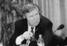 Умер член Зала славы ИИХФ Юрий Королев