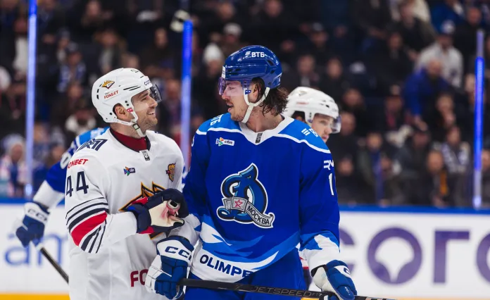 Канадский нападающий «Динамо» оштрафован за симуляцию