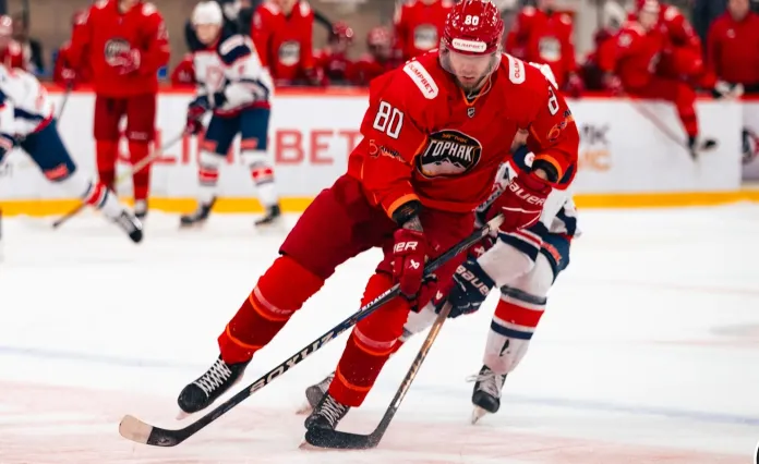 ВХЛ. Владислав Демидович и Александр Когалев отличились заброшенными шайбами – статистика белорусов 2 марта