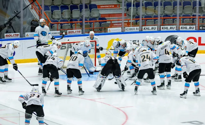 «Динамо-Шинник» в гостях сыграет с одним из лидеров Серебряного дивизиона «Тайфуном». Трансляция