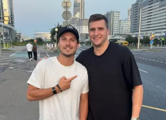 Зак Фукале поздравил Алексея Протаса с рождением дочери