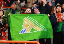 «Салават Юлаев» обыграл «Амур» Андриевского и вышел в плей-офф, хабаровчане прервали победную серию