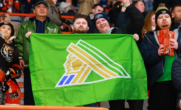 «Салават Юлаев» обыграл «Амур» Андриевского и вышел в плей-офф, хабаровчане прервали победную серию