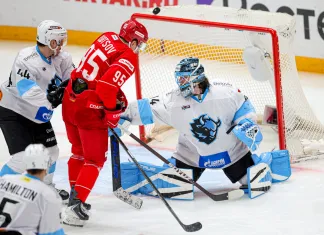 Сэйв Василия Демченко вошел в топ-2 лучших спасений февраля в КХЛ