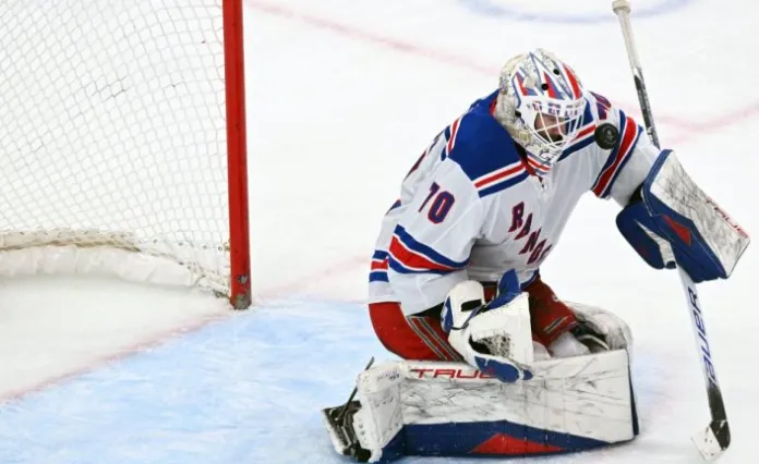 «Флорида» подписала экс-вратаря «Сибири» Луи Доминга на фоне слухов об обмене Бобровского