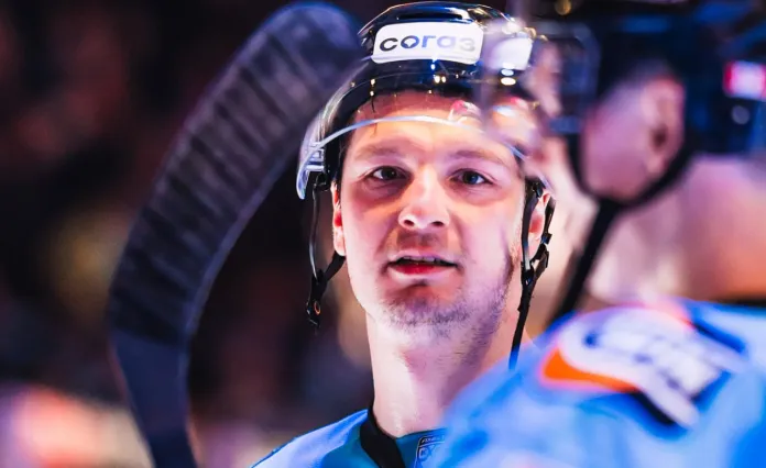 Радмир Сахибгареев: Мелош — жесткий универсал с бойцовским характером. Продление — взвешенное решение