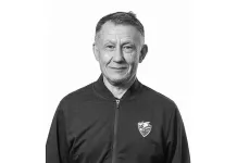 На 69-м году жизни скончался экс-тренер молодежной сборной России по хоккею