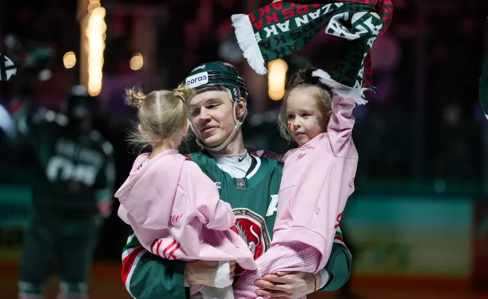 Форварда «Ак Барса» Семёнова оштрафовали за симуляцию в третий раз за 10 дней