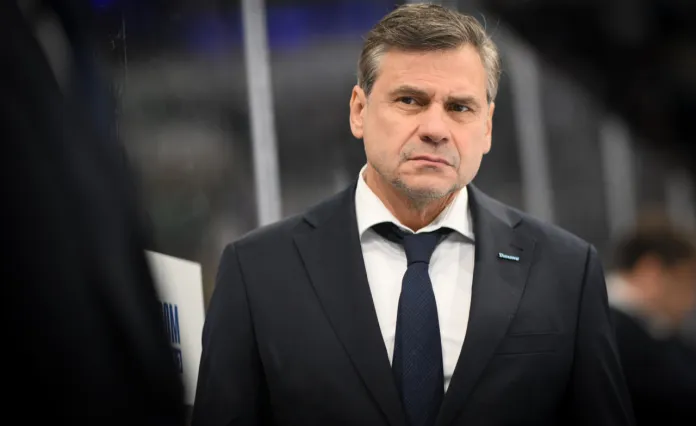 Дмитрий Квартальнов: В первом периоде надо быть не тоньше комариного х*ра, а стоять на линии броска и ловить шайбу зубами