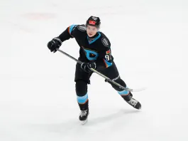 «Динамо-Шинник» примет МХК «Динамо-Москва». Трансляция