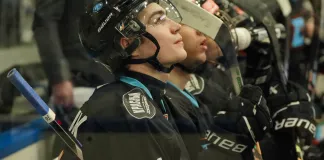 «Динамо-Шинник» в серии буллитов дожал МХК «Динамо»