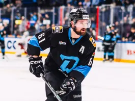 Минское «Динамо» отыгралось с 1:3, но в овертайме уступило омскому «Авангарду»