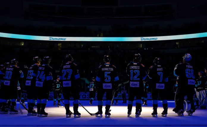 Минское «Динамо» уступило «Авангарду» и вернуло из лазарета канадского форварда, «Динамо-Шинник» повторно победил в дерби, Соловьев отметился полезной игрой в НХЛ – все за вчера