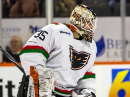 АХЛ. Колосова признали третьей звездой матча, Климович заработал ассист — статистика белорусов 19 марта