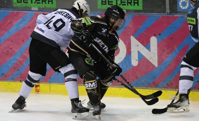 Betera-Высшая лига. 1/4 финала. «Динамо-Олимпик» - «Рыцари», «Ястребы» - «Юниор», «Белсталь» - «Соболь», Беларусь U18 – «Рыси». Трансляции