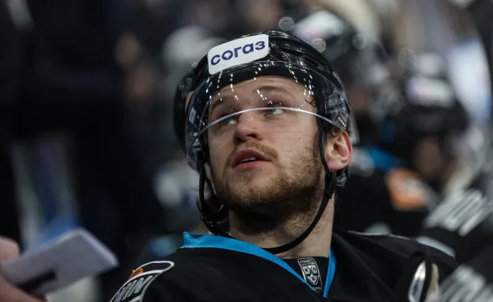 Минское «Динамо» разгромило «Автомобилист», Сергей Кузнецов оформил хет-трик