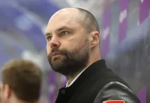 Андрей Антонов: Из четырех пропущенных шайб три мы забиваем сами себе