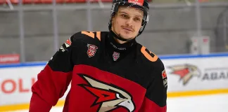 МХЛ. Степан Степанов разжился ассистом, Матвей Никонович сыграл надежно, но «Ладья» все равно уступила. Итоги 22 марта