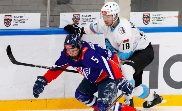 «Динамо-Шинник» в гостях сыграет с «Крыльями Советов» в первом матче плей-ин. Трансляция