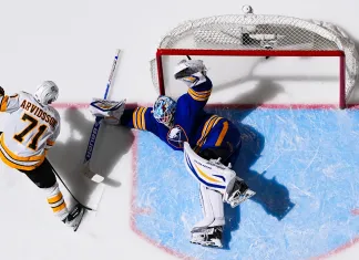 НХЛ. Дубли Мики Зибанежада и Джейсона Цукера, очковый хет-трик Давида Пастрняка – результаты 26 марта