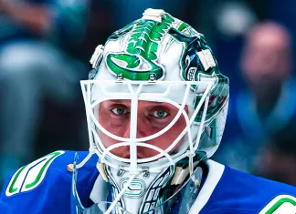 Источник: Конкурент Никиты Толопило хочет остаться в «Ванкувере»