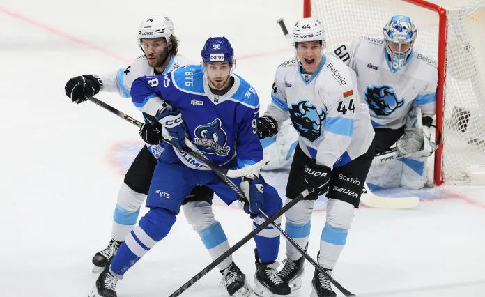 Букмекеры оценили шансы минского «Динамо» в третьем матче серии против «Динамо-Москвы» в плей-офф