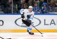 «В последнее время «Флайерз» делают ставку на таких крупных игроков». Журналист BroadStreetBuzz — о возможном переходе Пинчука в «Филадельфию»