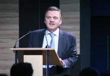 «Я не верю ему». Рене Фазель — о решении Тардифа не переизбираться на пост главы IIHF