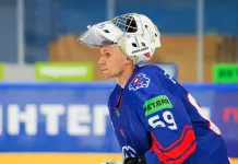 Болельщики «Бреста» вновь выбрали Сергея Бронникова лучшим игроком сезона. Вратарь одержал 21 победу в регулярном чемпионате