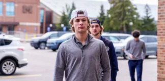 Фаворит драфта НХЛ Гэвин Маккенна сыграет за сборную Канады на чемпионате мира в Швейцарии